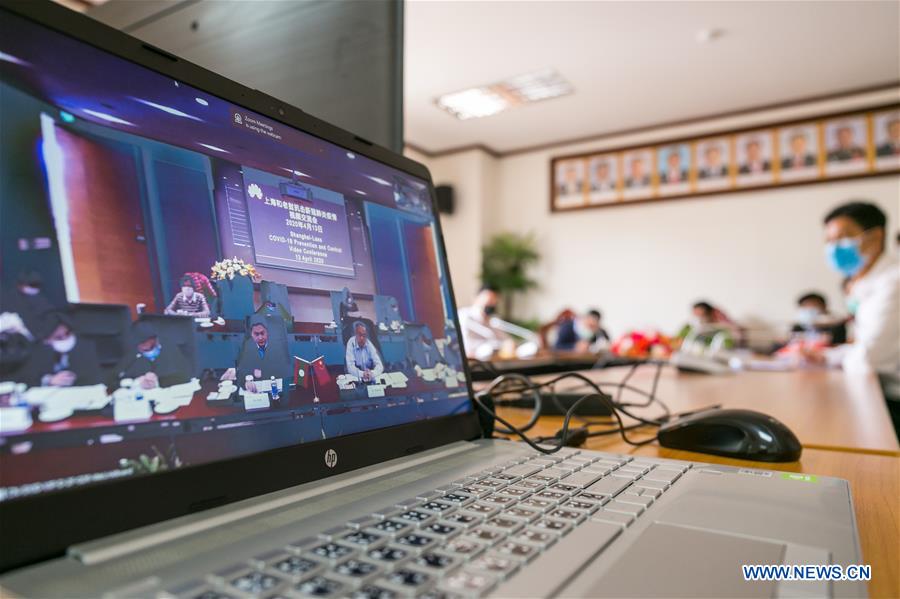 Chinese, Lao anti-epidemic experts hold video meeting to exchange experiences