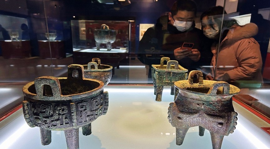 Museum of Yin Ruins in C China’s Henan attracts crowds