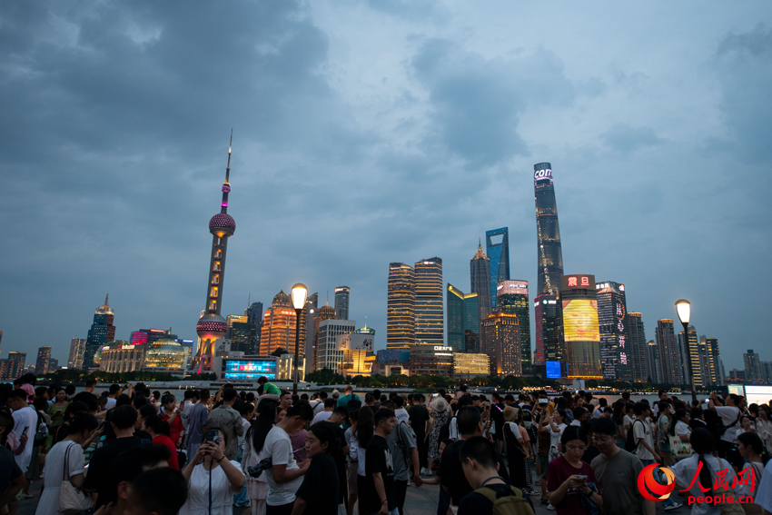 In pics: Shanghai welcomes an increasing number of foreign tourists