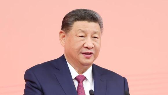 Xi commends Macao's achievements in past 5 "extraordinary" years 	 	Chinese President Xi Jinping on Thursday commended the Macao Special Administrative Region (SAR) for its achievements over the past five "extraordinary" years. Xi made the remarks while addressing a welcome dinner held by the SAR government on the eve of the 25th anniversary of Macao's return to the motherland.