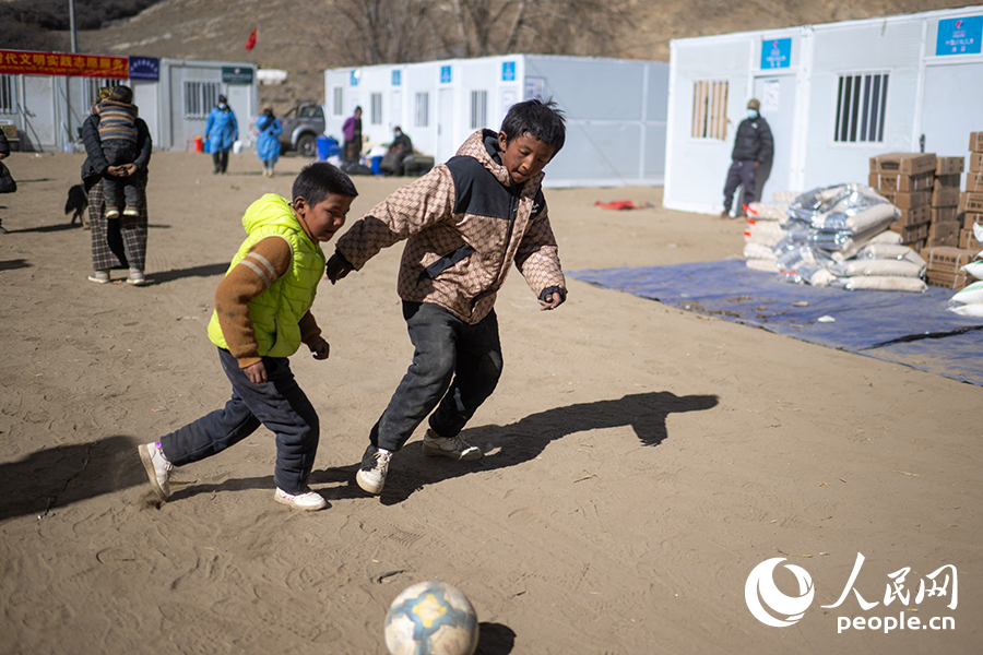 Heartwarming moments at resettlement site after 6.8-magnitude earthquake in Gurong village of Xigaze, SW China's Xizang