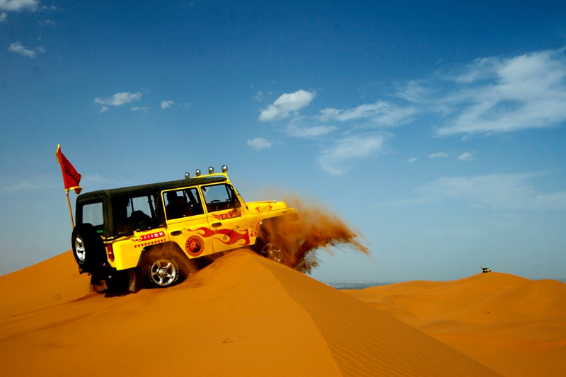 Zhongwei in NW China's Ningxia enhances desert tourism experiences