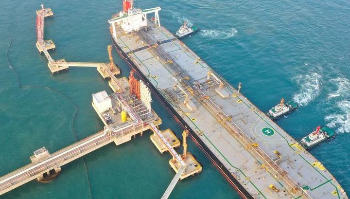 China's resilient foreign trade expands in 2025 amid global headwinds 	 	 China's foreign trade posted resolute expansion in 2025 despite global headwinds, with the country retaining its position as the world's largest goods trading nation. Last year, China's foreign trade value hit 45.47 trillion yuan (about 6.48 trillion U.S. dollars), up 3.8 percent year on year, according to data released by the General Administration of Customs on Wednesday. 