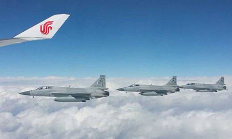 On April 20, 2015, President Xi Jinping pays a state visit to Pakistan. Eight Pakistani Air Force JF-17 Thunder fighter jets escorted President Xi’s plane.