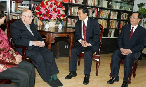 Hu Jintao celebrating Epstein's 90th birthday in 2005