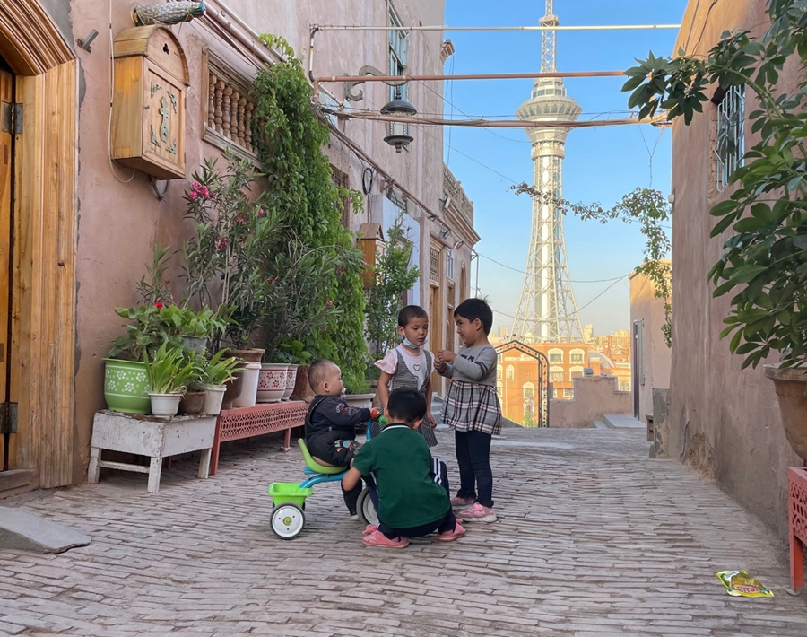 Life of people in Kashgar, NW China’s Xinjiang