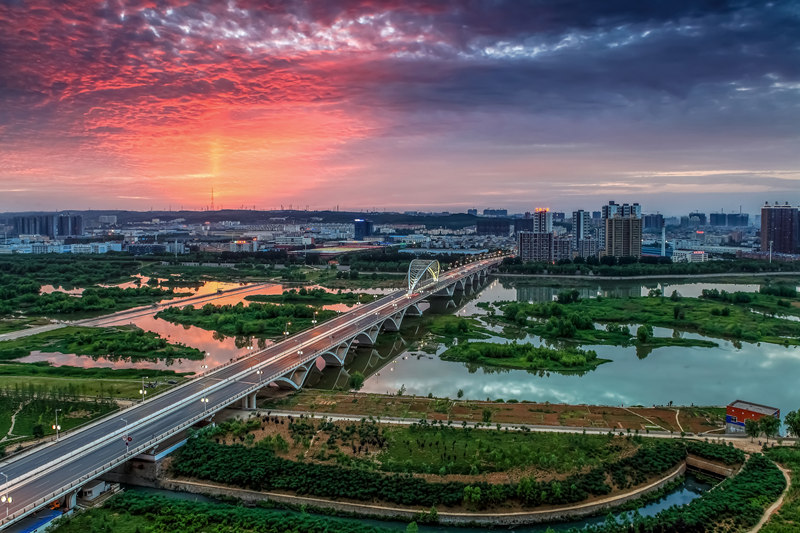 China's Luoyang adorned with green oases