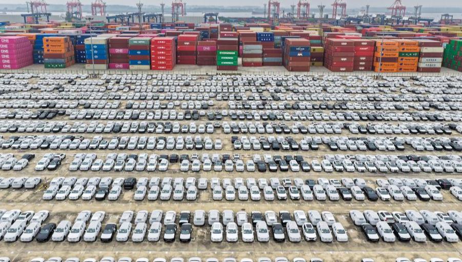 China's foreign trade sees high-quality growth despite headwinds, brings opportunities to world 	 	China's foreign trade powered ahead for high-quality growth in the first nine months of this year despite increasing external headwinds, injecting stability and vitality into the global trade landscape, official data showed on Monday. 