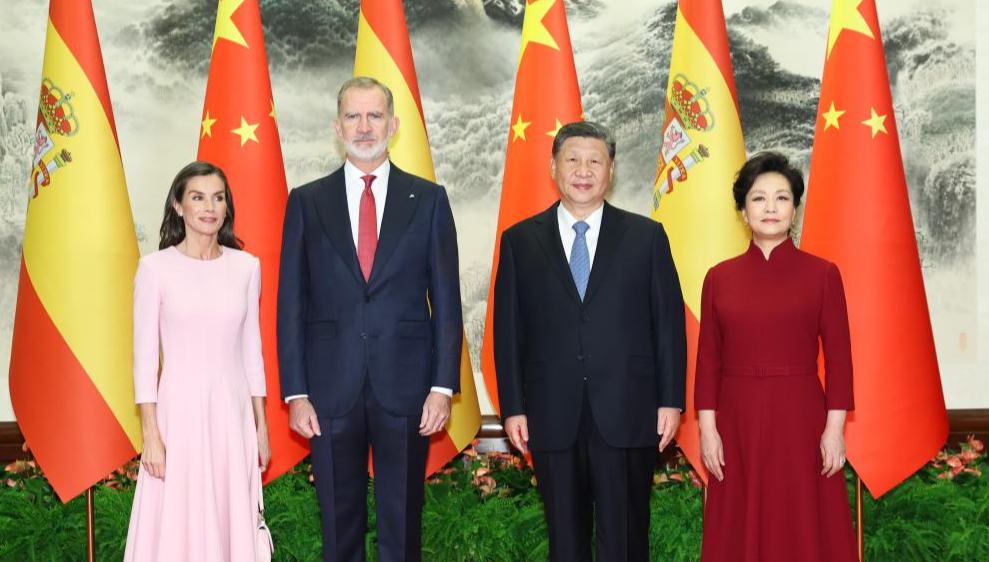 China, Spain look to bolster ties amid evolving global dynamics 	 	China stands ready to work with Spain to forge a comprehensive strategic partnership with greater strategic determination, dynamism and global influence, Chinese President Xi Jinping said on Wednesday. Xi made the remarks when meeting with King Felipe VI of Spain, who is on a state visit to China, in Beijing.