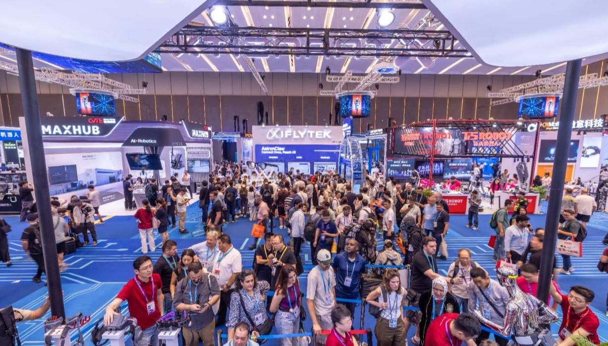 Smart innovations take center stage at Canton Fair 	 	The 139th China Import and Export Fair, known globally as the Canton Fair, opened on April 15th in Guangzhou, south China's Guangdong province, showcasing a remarkable array of smart innovations -- from drone delivery systems to badminton-playing robots -- that captured global attention. This year's event set a new record for scale, featuring a total exhibition area of 1.55 million square meters and 75,700 booths.